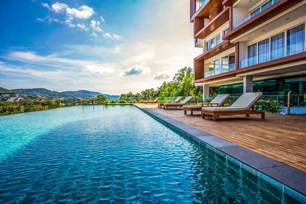 Q Conzept Condominium Karon Exterior photo